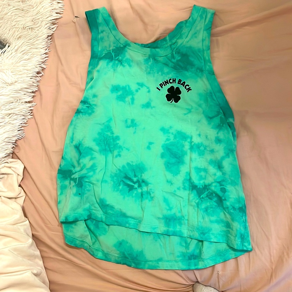 St patrics tank from pink🍀